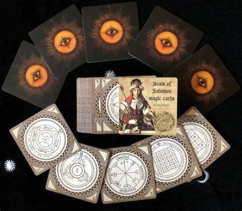 Amulet divination deck